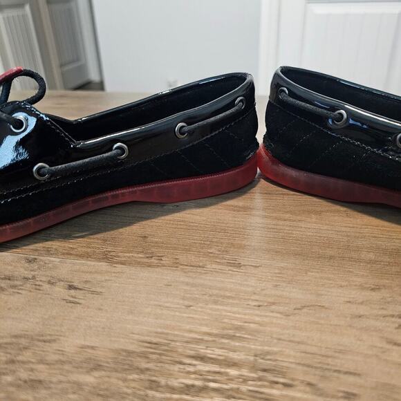 Sperry x Star Wars Flats Womens Size 7.5 Black A/O 2-Eye Darth Vader Leather Red - Picture 6 of 9